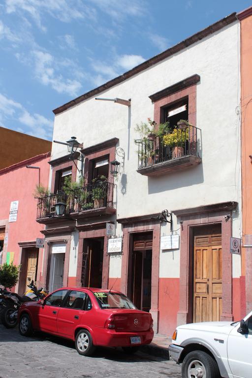 Hotel Aqui Es Mexico San Miguel de Allende Exteriör bild